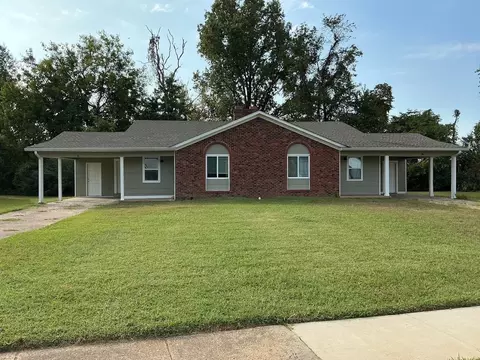 46 Camelot Cv #RIGHT, Jackson, TN 38305