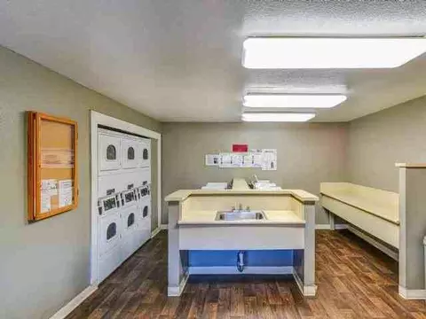 21701 Foothill Blvd, Hayward, CA 94541