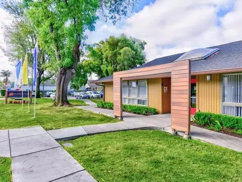 21701 Foothill Blvd, Hayward, CA 94541