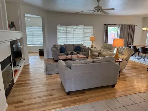 18261 N Summerbreeze Way, Surprise, AZ 85374