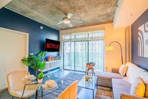 915 N 4th St #1284702P, Phoenix, AZ 85004