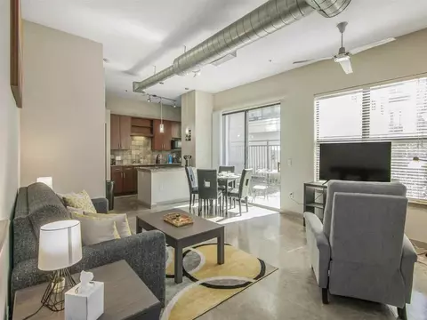2344 Camden Dr #1359155P, Houston, TX 77021