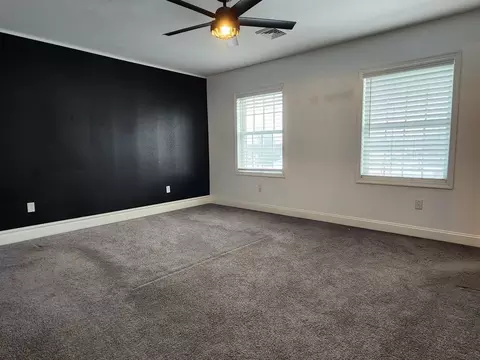 3500 Bristol Oxford Valley Rd #2, Levittown, PA 19057