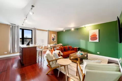 1600 N Halsted St #1035504P, Chicago, IL 60614