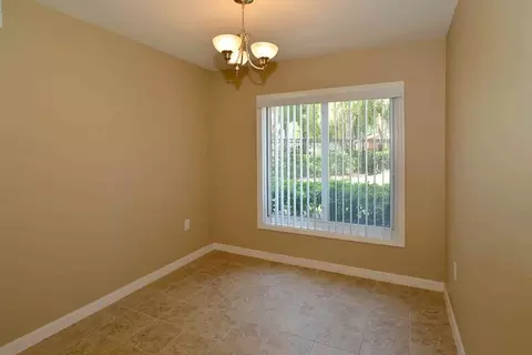 3901 38th Ave S, Saint Petersburg, FL 33711