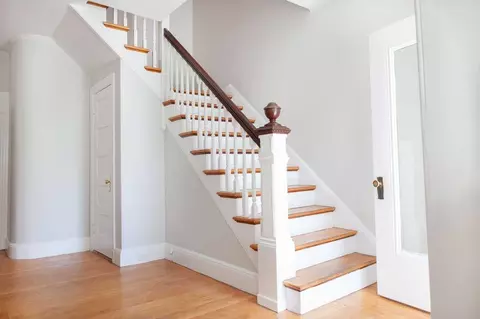 1743 Commonwealth Ave, Brighton, MA 02135