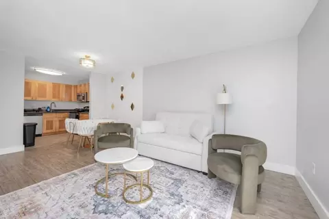 4307 W Kennedy Blvd #1365974P, Tampa, FL 33609