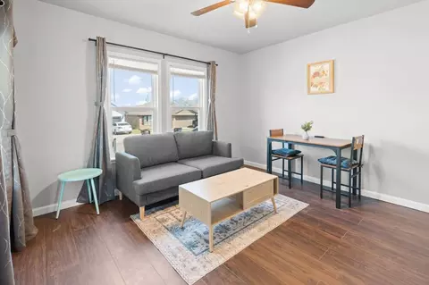 1004 E Powell Ave #1357999P, Fort Worth, TX 76104