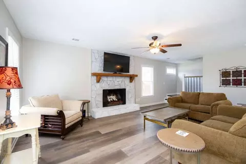 1060 Washington Ave #1289333P, Woodstock, GA 30188