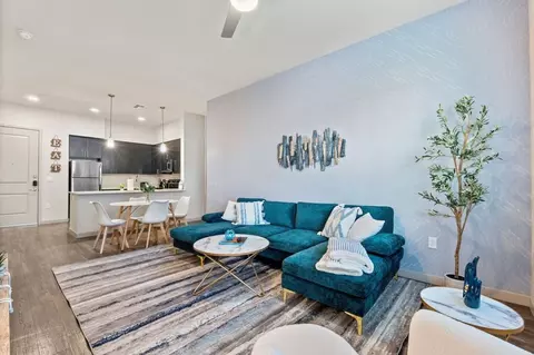 500 W Broadway Rd #1366959P, Tempe, AZ 85282