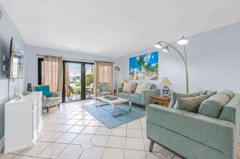 39 Tulip Ave #1044373P, Cocoa Beach, FL 32931