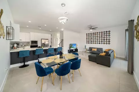 3246 SW 44th St #1369654P, Fort Lauderdale, FL 33312