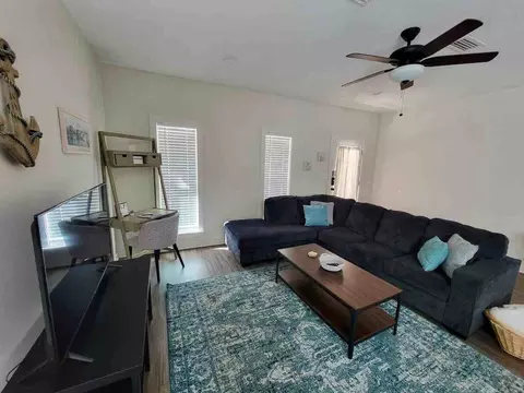410 N C St #1367374P, Pensacola, FL 32501