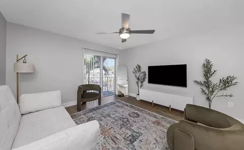 4355 W Kennedy Blvd #1369909P, Tampa, FL 33609