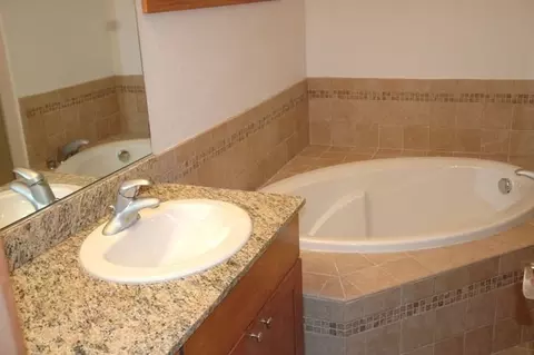 546 SE Jackson St, Pullman, WA 99163 photo 2