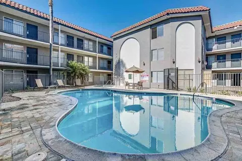 3350 Rosecrans St, San Diego, CA 92110