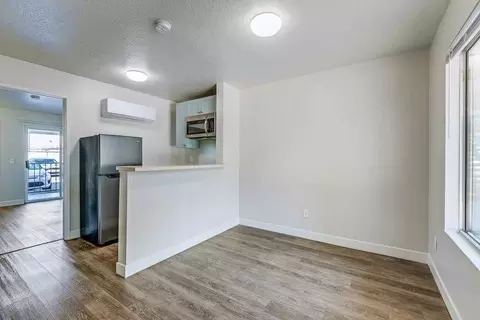 3350 Rosecrans St, San Diego, CA 92110