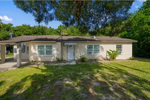 420 Rockpit Rd, Titusville, FL 32796