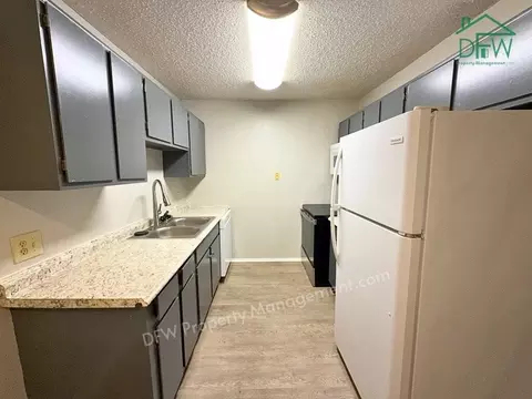 219 Fry St #5, Denton, TX 76201