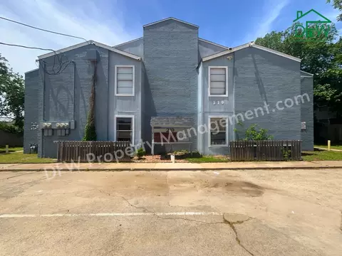 219 Fry St #6, Denton, TX 76201