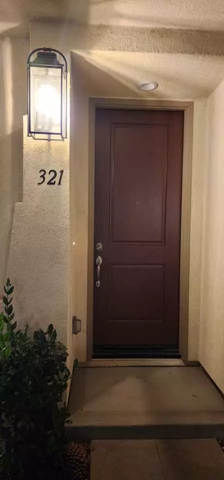 321 Canoe Ct, Santee, CA 92071 photo 9