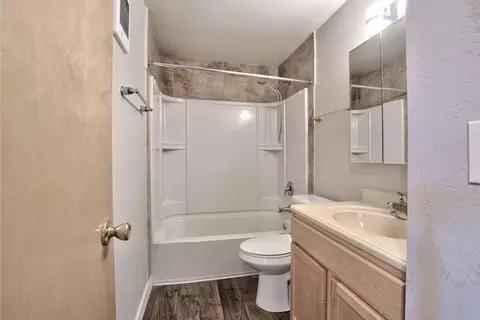 5400 SW 180th Ave, Aloha, OR 97078