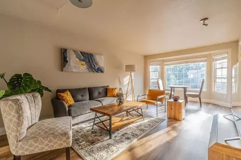 11501 Stone Ave N #1364261P, Seattle, WA 98133