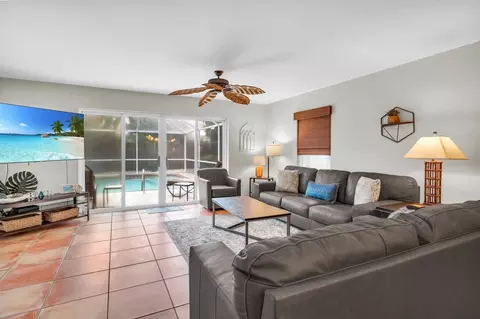 650 93rd Ave N #1073498P, Naples, FL 34108