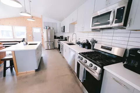 48561 Rustic Ave #1, Soldotna, AK 99669