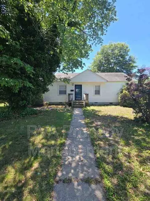 29 Wootton Rd, Sandston, VA 23150