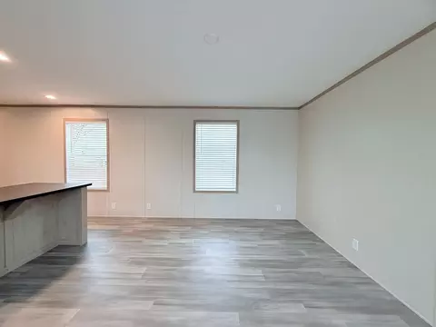 29669 Danbury Ct #243, Chesterfield, MI 48051