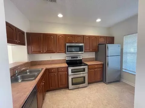 5219 Palmbrooke Cir, West Palm Beach, FL 33417