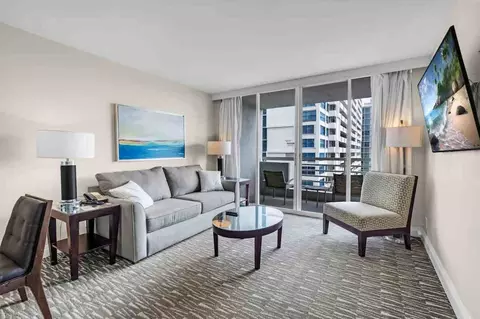 2670 E Sunrise Blvd #1372343P, Fort Lauderdale, FL 33304