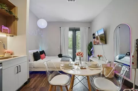 9127 Research Blvd #1365737P, Austin, TX 78758