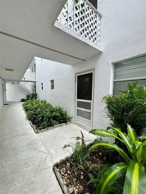6507 Winfield Blvd #104C, Margate, FL 33063