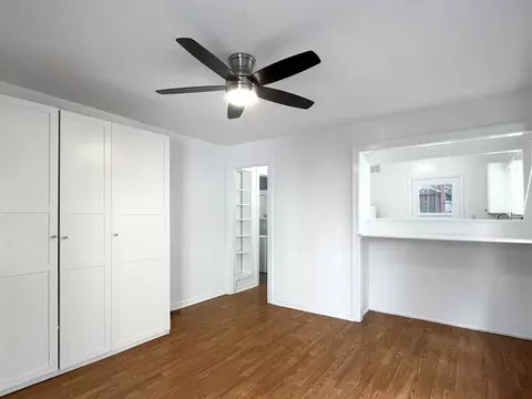 208 38th Pl, Manhattan Beach, CA 90266