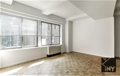 45 William St #1012, New York, NY 10005