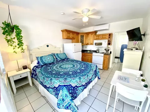 322 Oregon St #1034664P, Hollywood, FL 33019