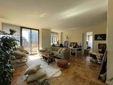 330 E 38th St #1358388P, New York, NY 10016