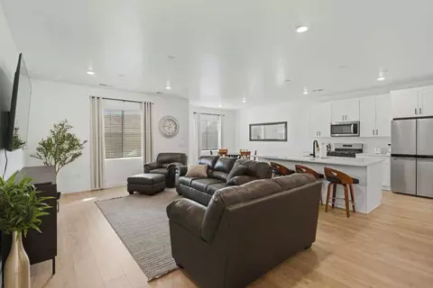1701 S Ripple Rock Dr #1373712P, Washington, UT 84780