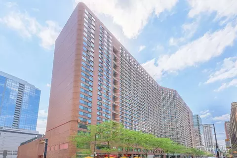 211 E Ohio St # 724, Chicago, IL 60611