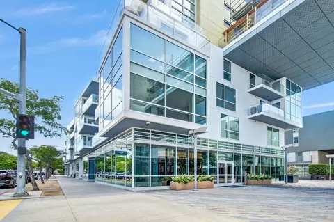 1705 Ocean Ave #210, Santa Monica, CA 90401