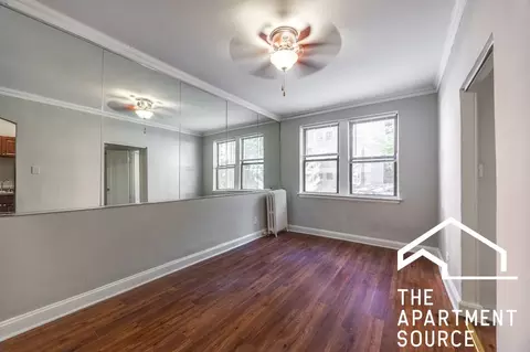 661 W Sheridan Rd #208, Chicago, IL 60613