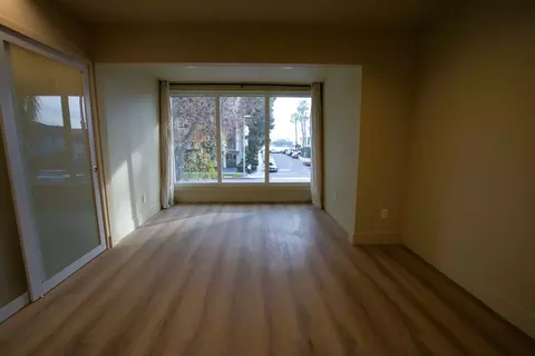 1123 E Ocean Blvd #D, Long Beach, CA 90802