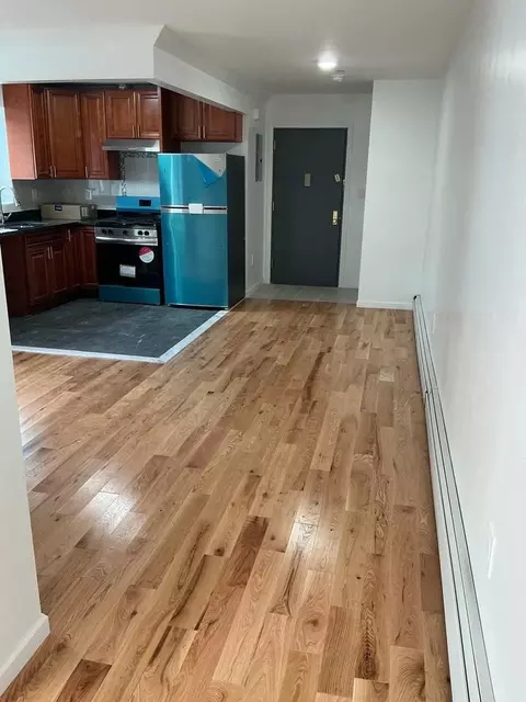 90-24 138th Pl #3, Jamaica, NY 11435