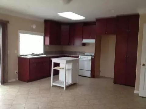 3058 Murray Ln, Costa Mesa, CA 92626