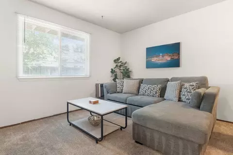 2601 University Ave #1377417P, Madison, WI 53705