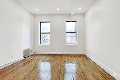 771 4th Ave #3, Brooklyn, NY 11232