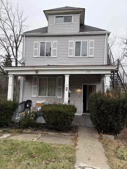 204 Minooka St, Pittsburgh, PA 15210