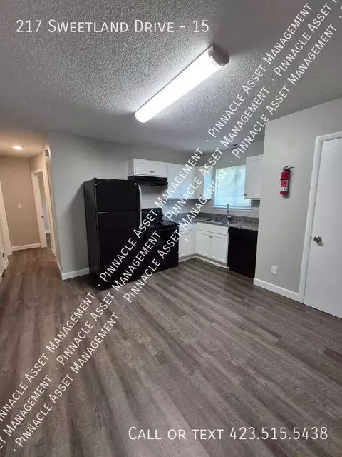 217 Sweetland Dr #15, Chattanooga, TN 37415